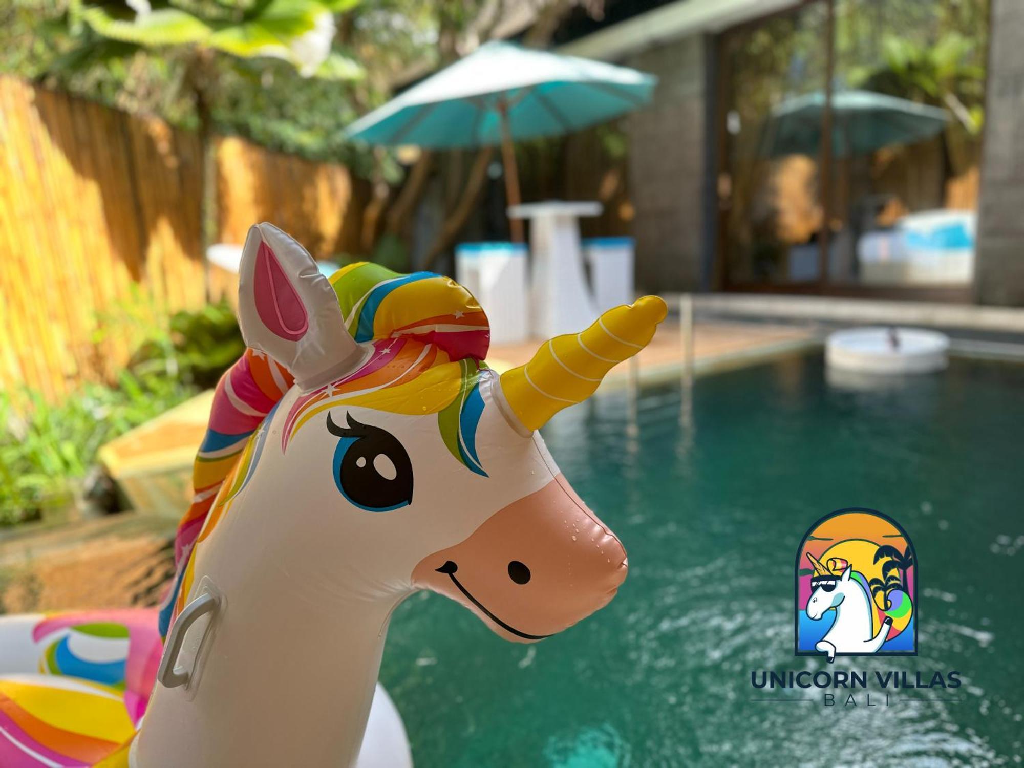 Villa Di Sawah - By Unicorn Villas Bali Kerobokan  Bagian luar foto